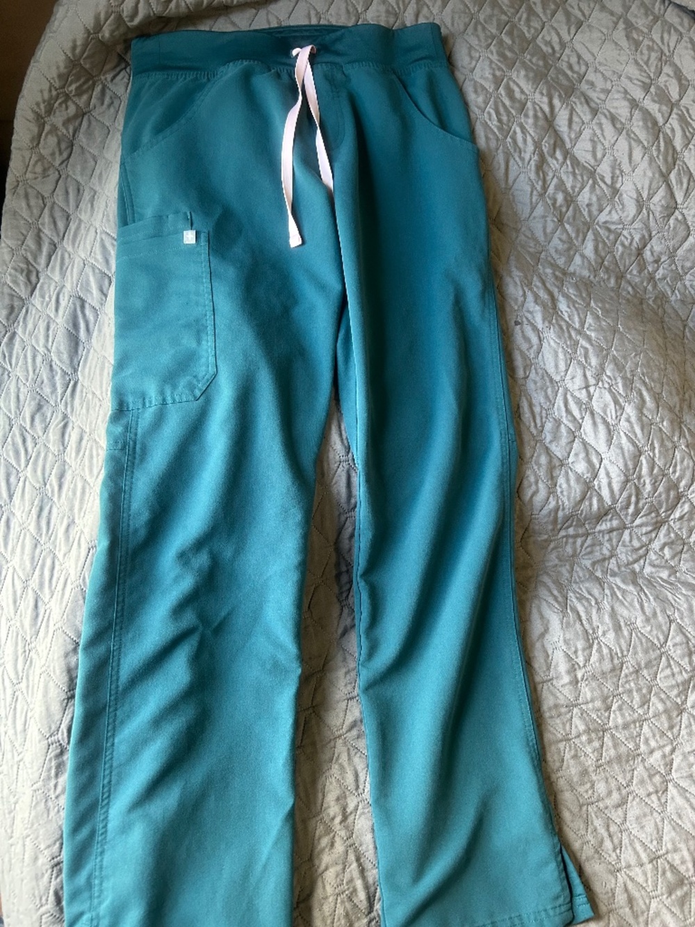 FIGS SMALL TEAL KADE PANTS *small ink stain on pocket*